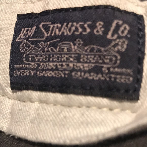 Men’s 4 Pocket Levi’s - Picture 7 of 8